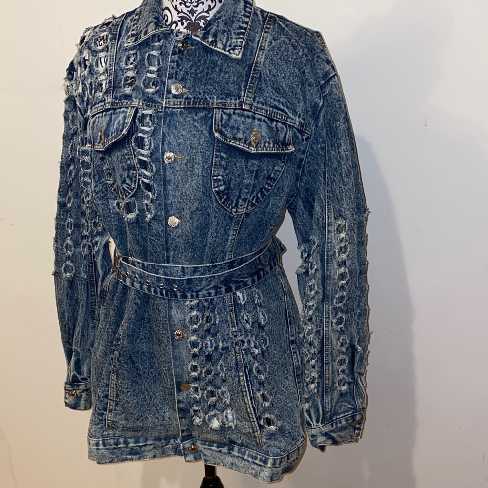 Ma Cherie Denim Distressed Jean Jacket With Belt Mid Length Size Large - Picture 7 of 16
